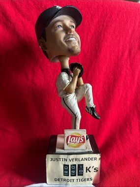 Justin Verlander Detroit Tigers Red Bobblehead Figurine